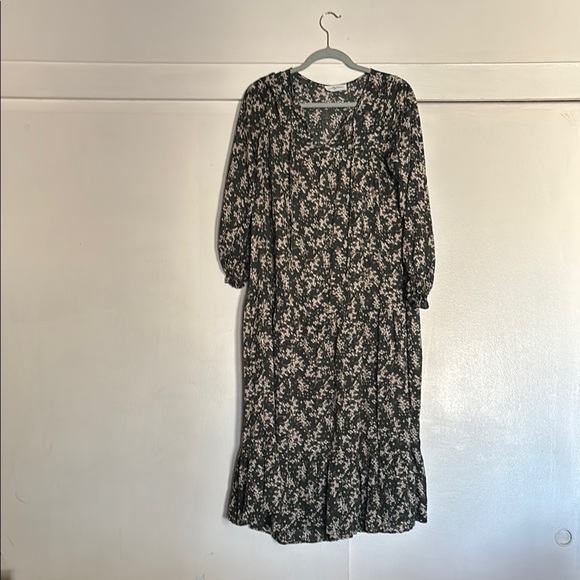 Carly Jean Los Angeles Floral Women's Dress - Picture 2 of 5